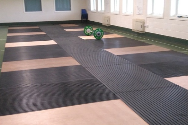 weight lifting hallmats